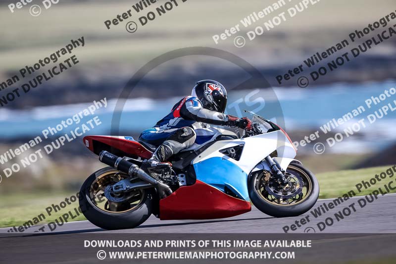 anglesey no limits trackday;anglesey photographs;anglesey trackday photographs;enduro digital images;event digital images;eventdigitalimages;no limits trackdays;peter wileman photography;racing digital images;trac mon;trackday digital images;trackday photos;ty croes